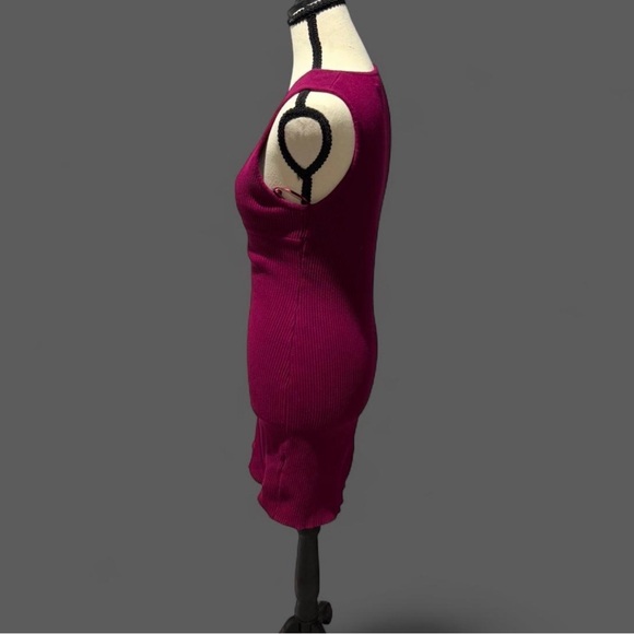 House of Harlow 1960 Magenta Ribbed Bodycon Dress Small - Picture 4 of 8